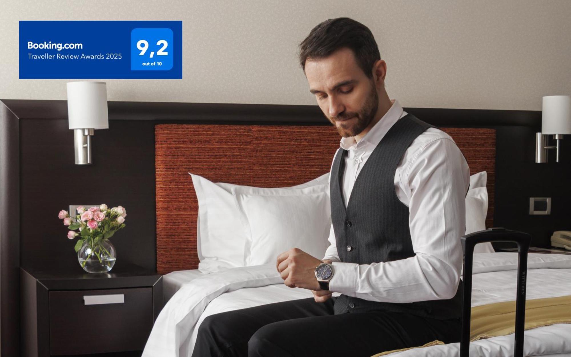 Menorah Otel Dnipro