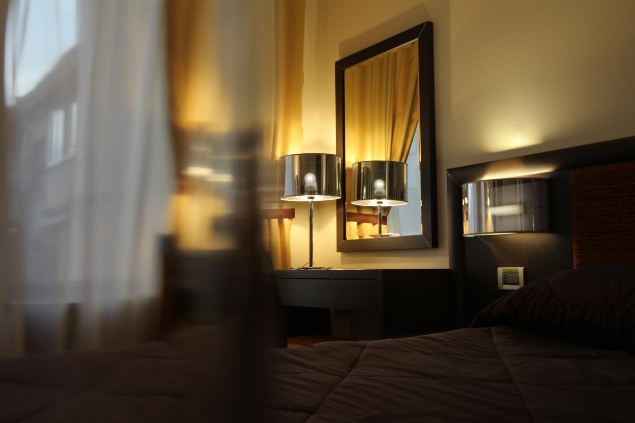 Hotel Menorah Dnipro