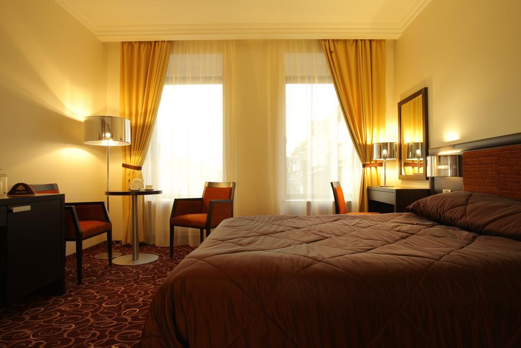 Menorah Otel Dnipro